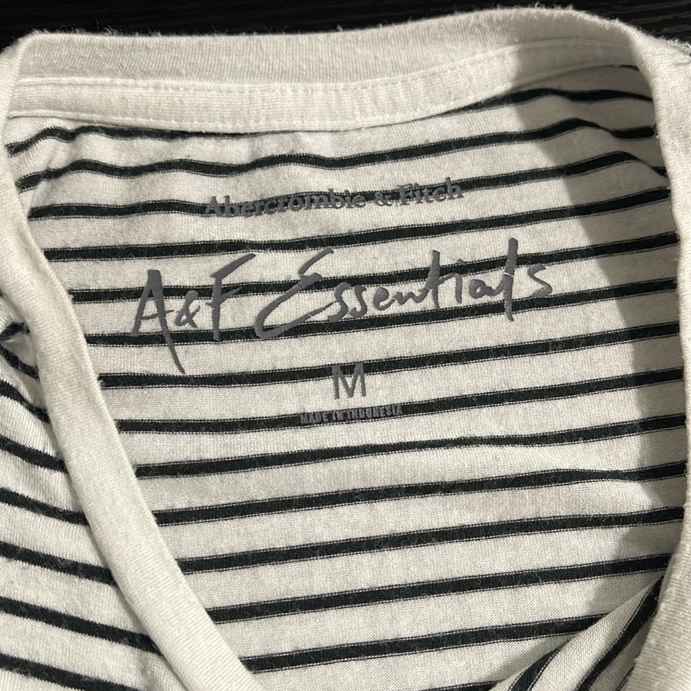 Striped Top - Picture 3 of 4